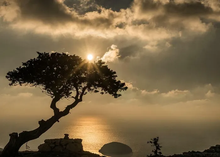 Limeri Traditional 3* Monólithos