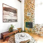 Limeri Traditional بيت ريفي Monolithos (Rhodes)