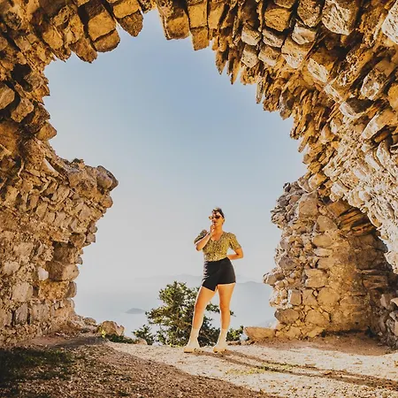 Limeri Traditional Värdshus Monolithos (Rhodes)