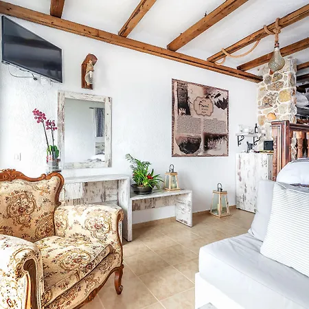 Värdshus Limeri Traditional Monolithos (Rhodes)