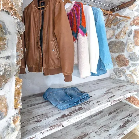 Värdshus Limeri Traditional Monolithos (Rhodes)