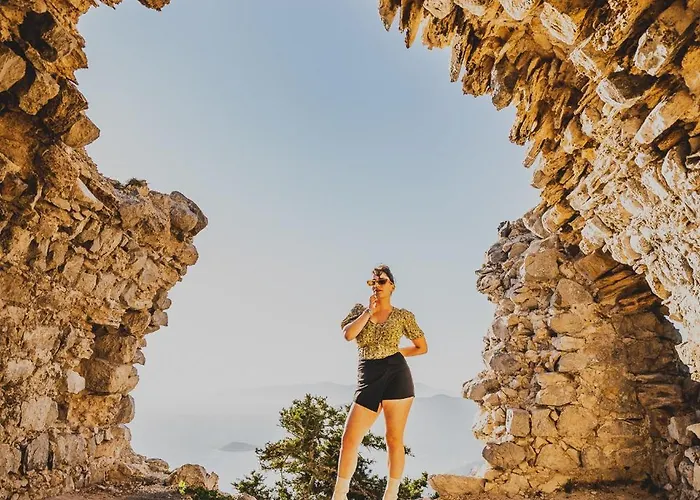 Limeri Traditional Locanda Monolithos (Rhodes)