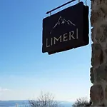 Limeri Traditional بيت ريفي Monolithos (Rhodes)