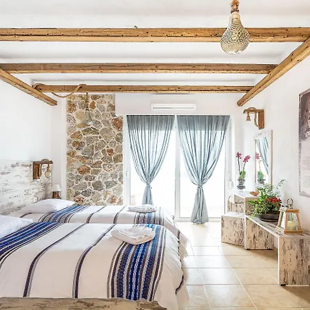 Limeri Traditional Herberg Monolithos (Rhodes)