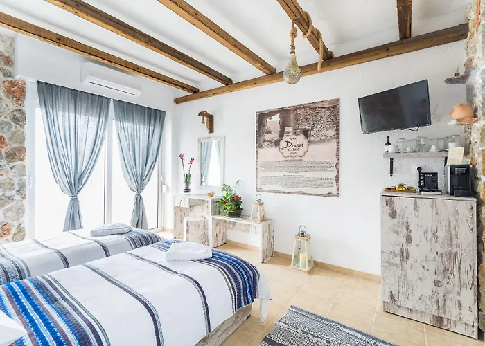 بيت ريفي Limeri Traditional 3*