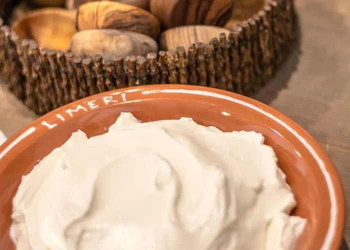 Limeri Traditional بيت ريفي Monolithos (Rhodes)